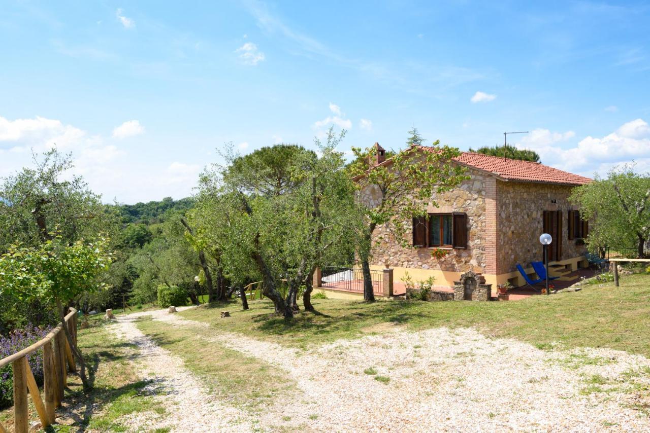 Villa Il Campo Degli Ulivi Ponte A Bozzone Exteriör bild